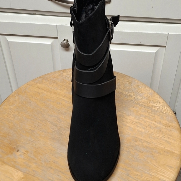 New Women's Demo-46 Stylish  Chunky Hi Heel Strappy Ankle Boot-blk Size 8.5 - Picture 4 of 4